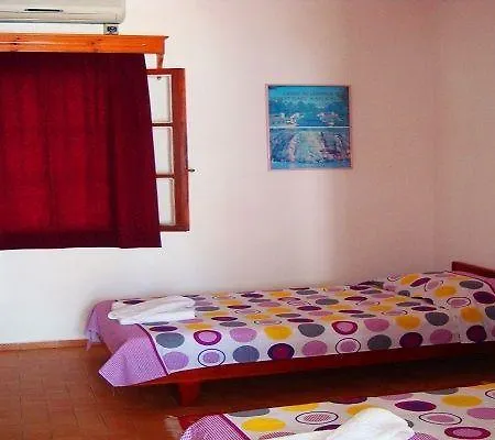 Ali Baba Ξενοδοχείο 2*