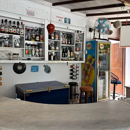 居姆贝特阿里巴巴酒店 2*